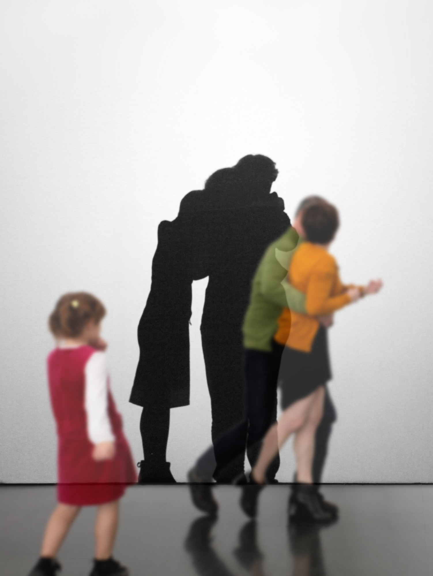 Family Dreams, 2012, slide show en monitor HD